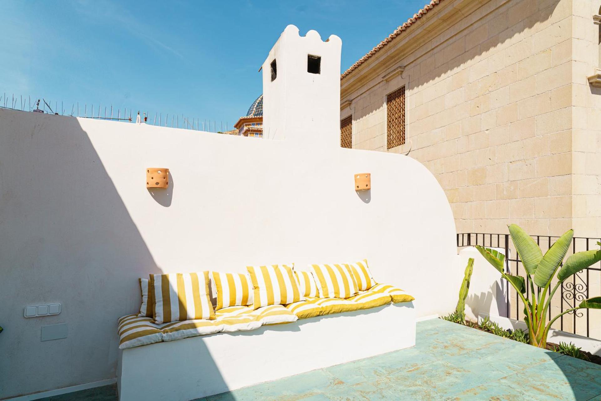 Refined And Practical Studio In Historic Center Of Alicante Exterior photo